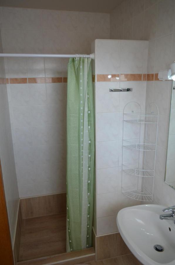 Gázláng Apartman Hajdúszoboszló Exterior foto